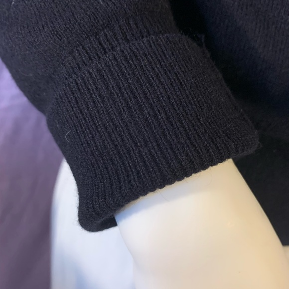 Everlane cashmere navy turtleneck sweater - Picture 7 of 7